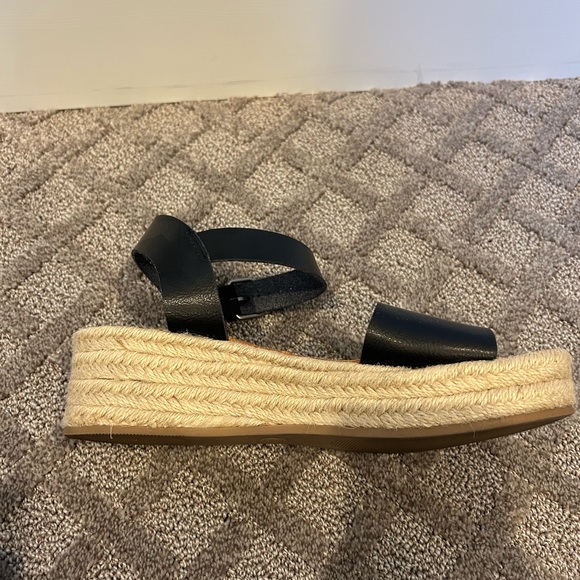 Platform Strappy Sandals // Target Brand - Picture 2 of 3